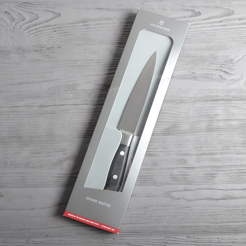 Ніж кухонний, побутовий Victorinox Forged Сhef'S German Type (лезо: 150мм), чорний 7.7403.15G