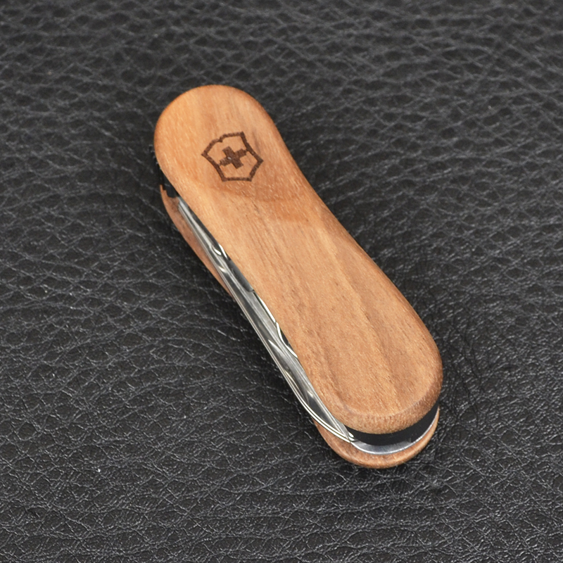 Ніж складаний, мультитул Victorinox Nailclip (65мм, 6 функції), дерево 0.6461.63