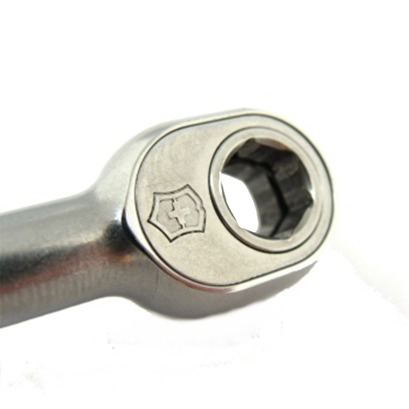 Ключ храповий Victorinox Swisstool, хром 3.0304
