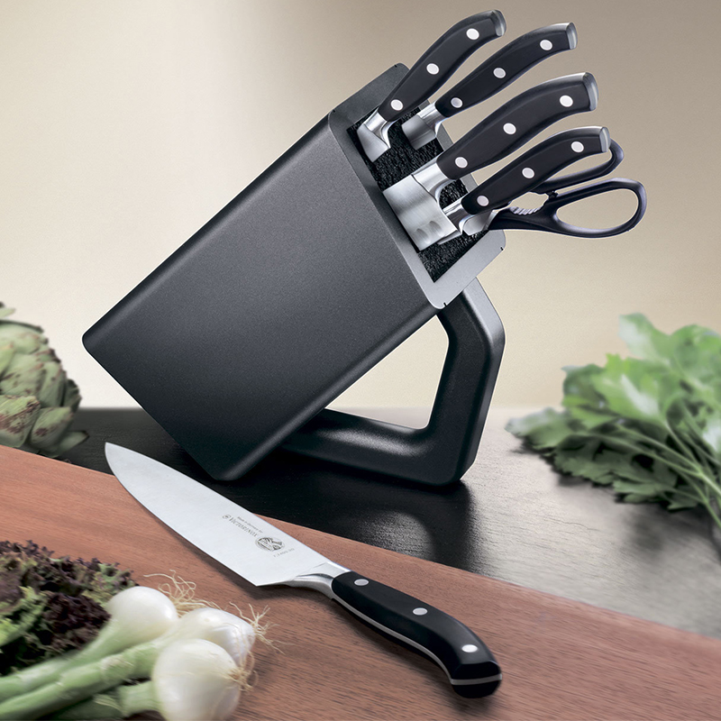 Набор кухонный Victorinox Forged Сhef'S (5 ножей+ножницы) с подставкой, черный 7.7243.6