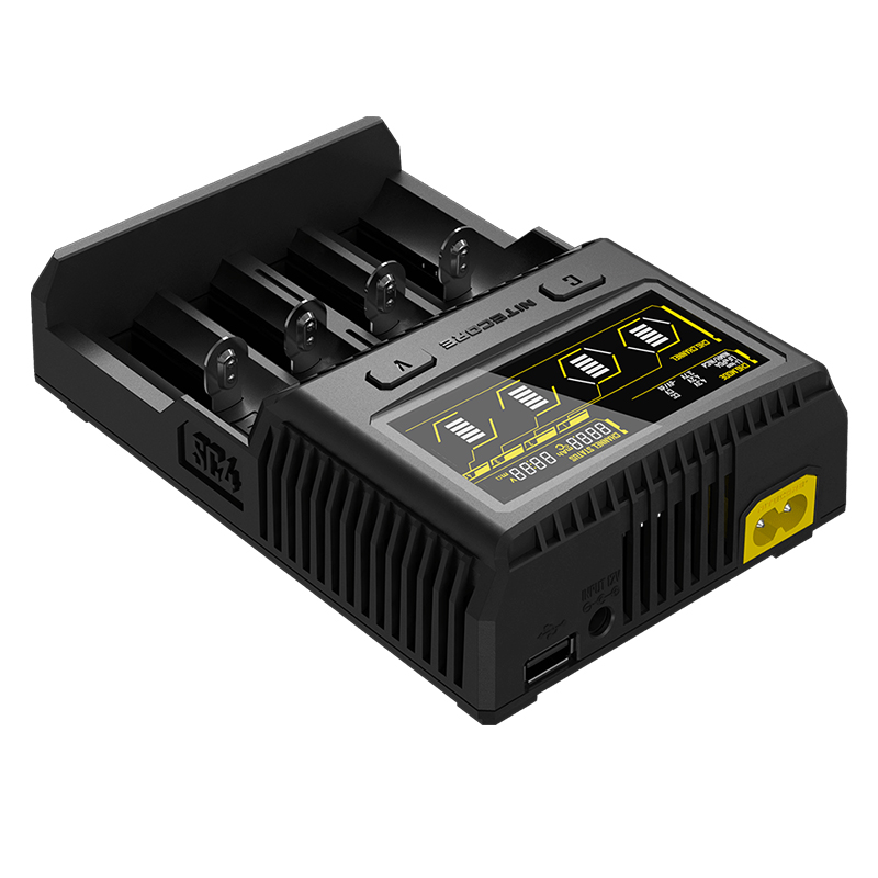 Зарядний пристрій Nitecore SC4 з LED дисплеєм (0.5A, 1A, 2A, 3A)