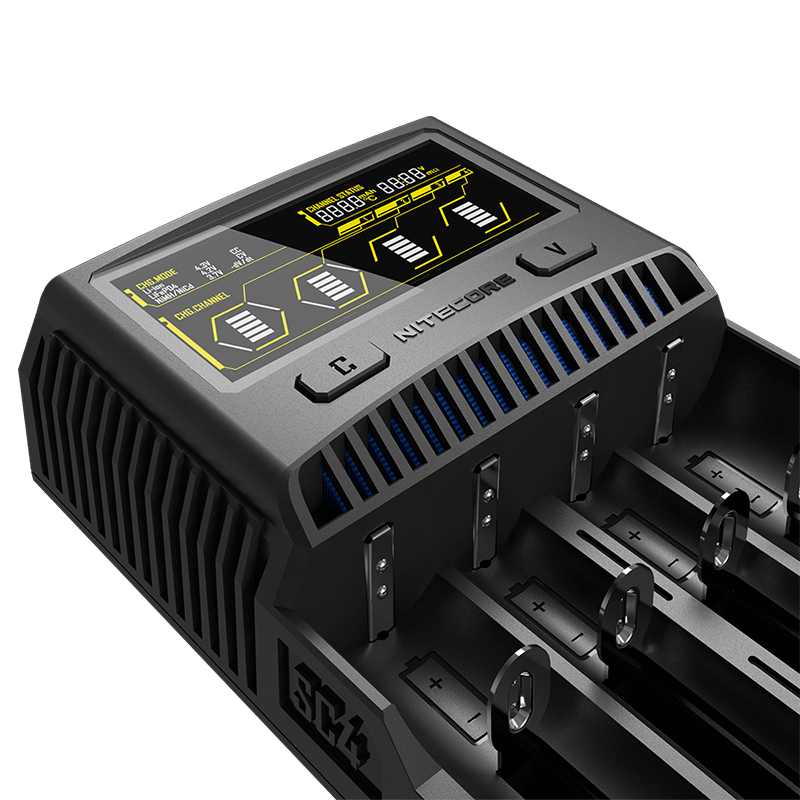 Зарядний пристрій Nitecore SC4 з LED дисплеєм (0.5A, 1A, 2A, 3A)