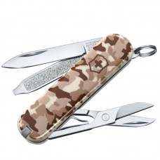Нож складной, мультитул Victorinox Classic SD (58мм, 7 функций), бежевый каммуфляж 0.6223.941