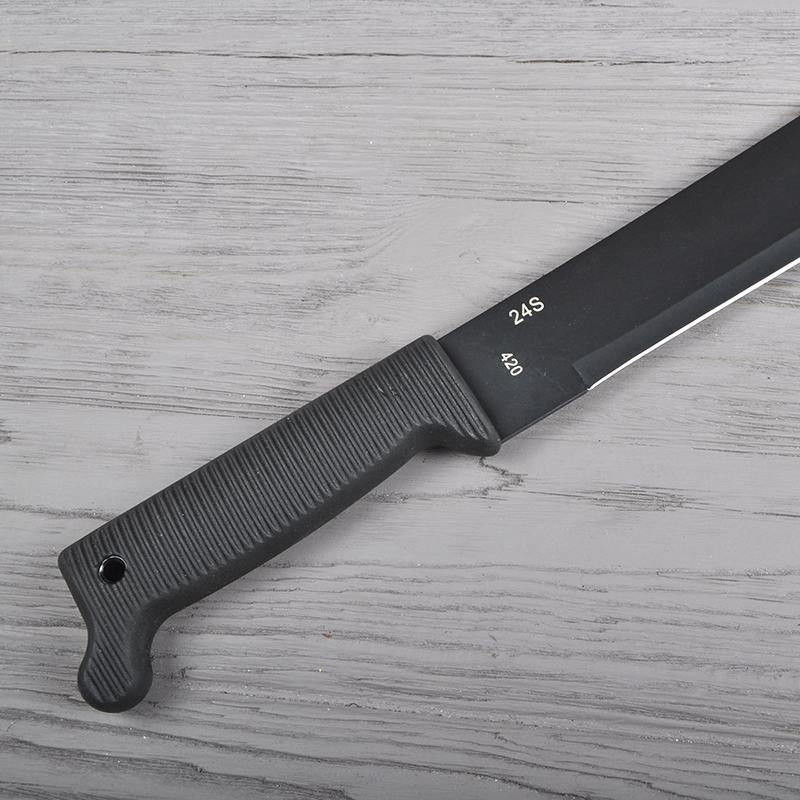 Мачете Skif Latino 24" (довжина: 750мм, лезо: 600мм), чорний, піхви нейлон