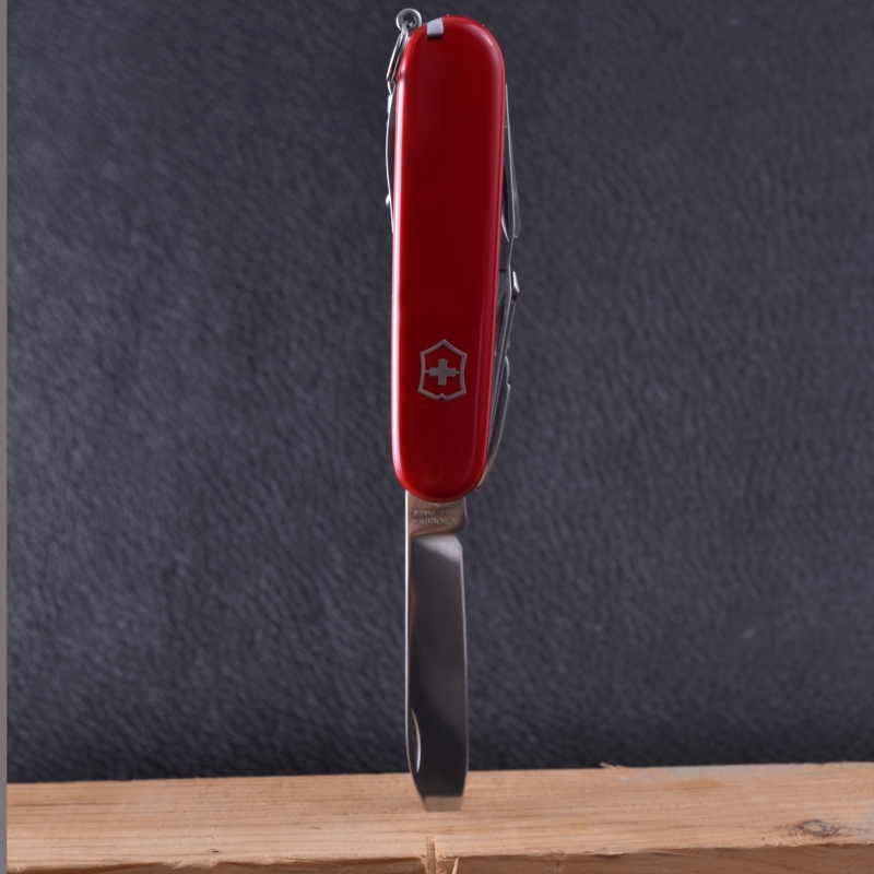 Ніж складаний, мультитул Victorinox Camper (91мм, 13 функцій) 1.3613