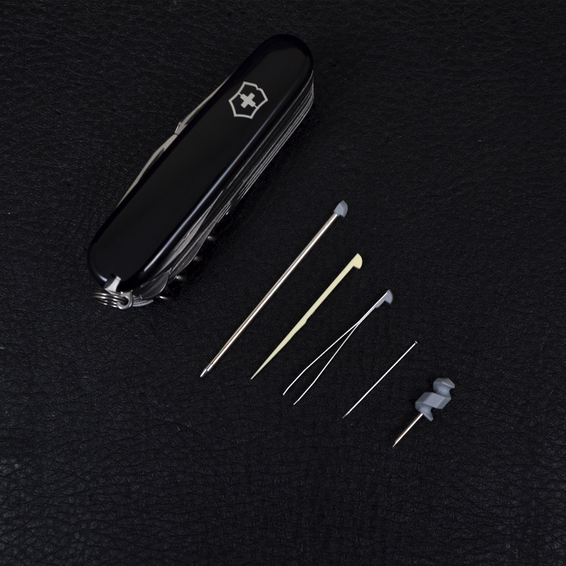 Ніж складаний, мультитул Victorinox Swisschamp (91мм, 33 функції), чорний 1.6795.3