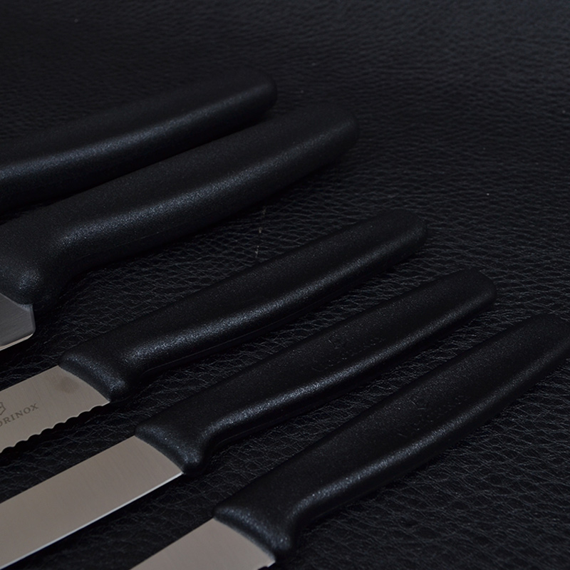 Набір кухонних ножів Victorinox (5 предметів), чорний 5.1163.5