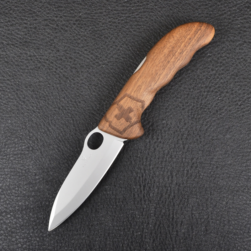 Ніж складаний Victorinox Hunter Pro (130мм), дерево, чохол 0.9410.63