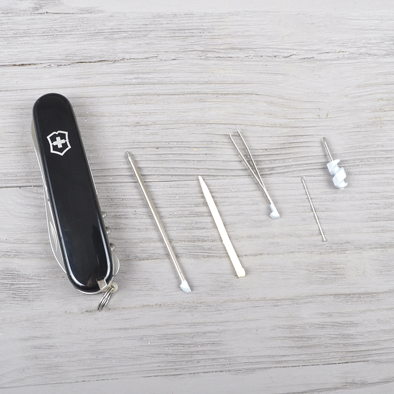 Ніж складаний, мультитул Victorinox Compact (91мм, 15 функцій), чорний 1.3405.3