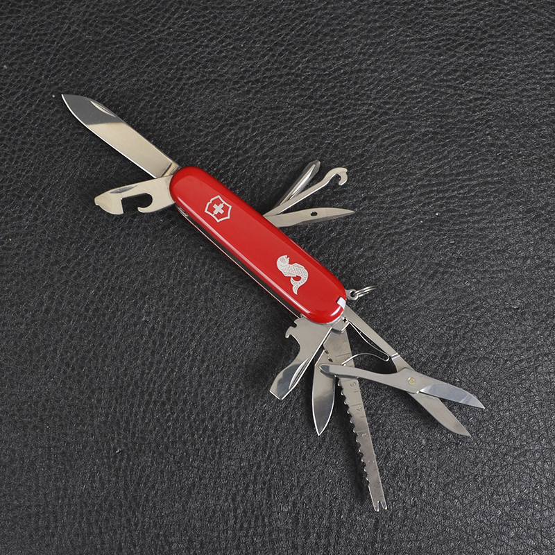 Ніж складаний, мультитул Victorinox Fisherman (91мм, 17 функцій), червоний 1.4733.72