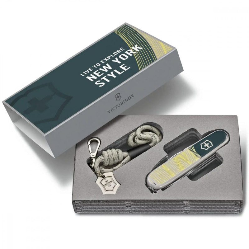 Нож Victorinox Companion "New York Style"