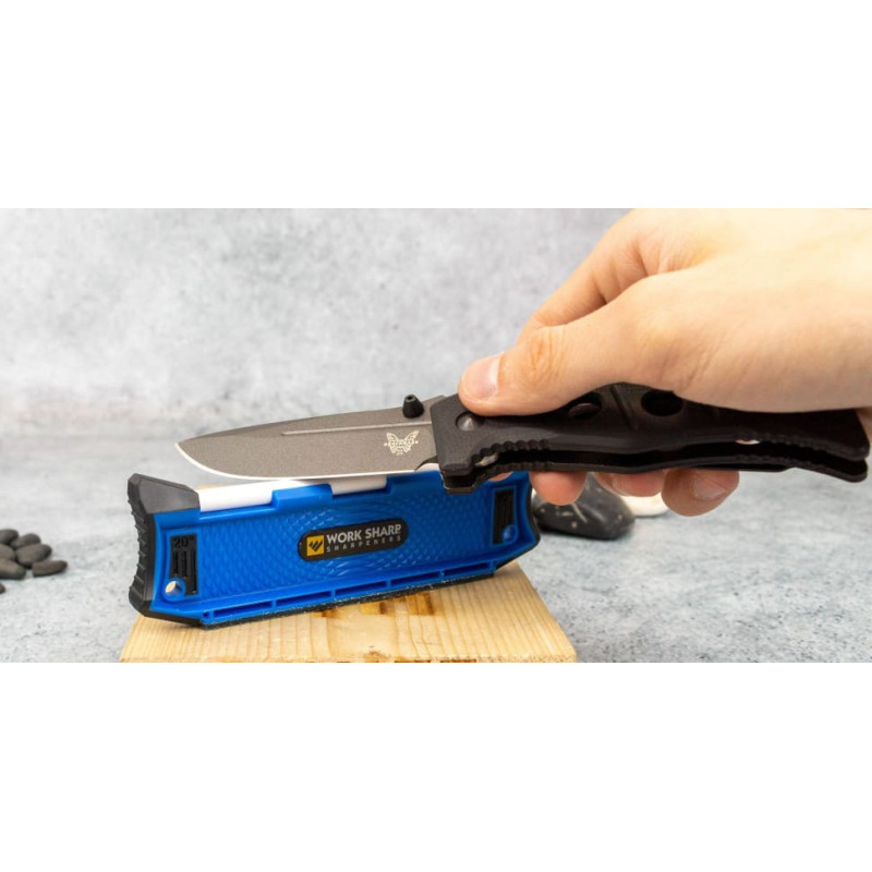 Точило Benchmade "20° Guided hone tool", керамика+кожа, 20 градусов