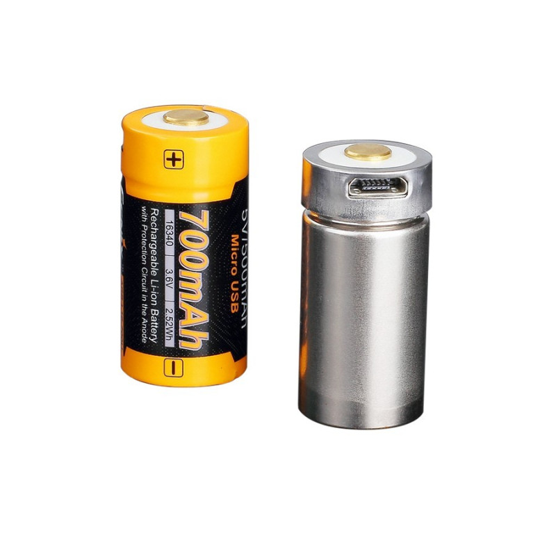 Акумулятор 16340 Fenix (700 mAh) micro usb заряджання
