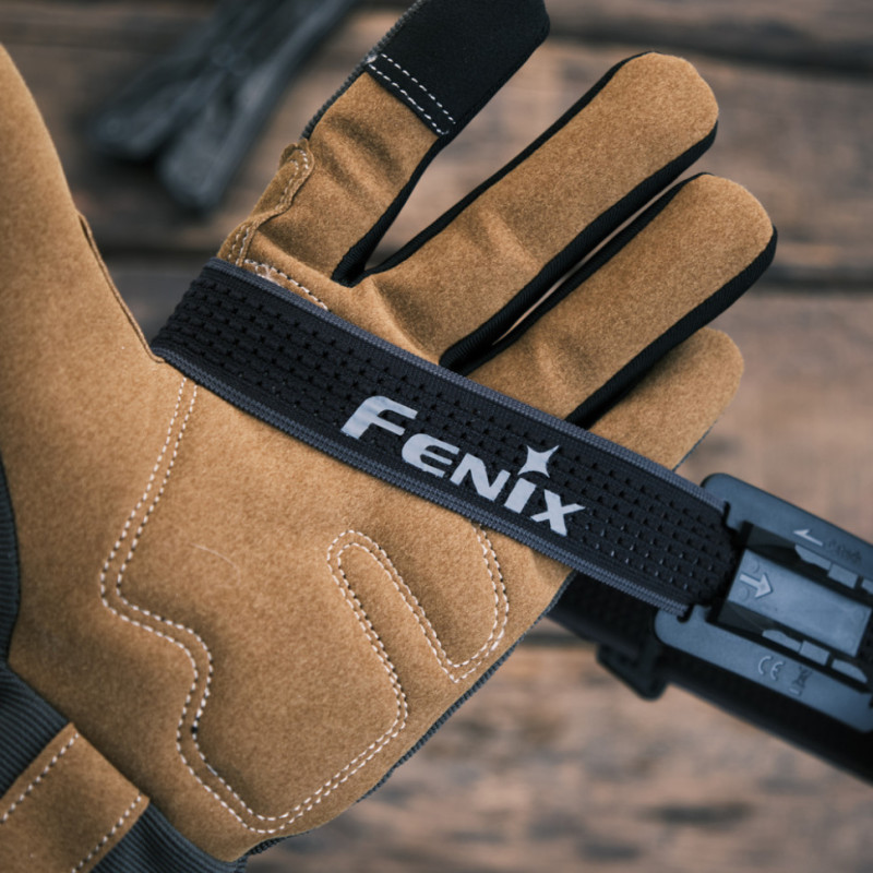 Фонарь налобный тактический с красным светом Fenix Scout (HM23 V2.0) Лимитированная серия