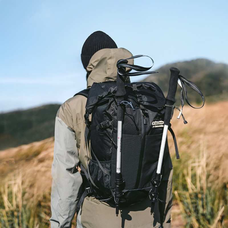 Трекінгова палиця 3-секційна Naturehike ST06 NH17D006-D, 66-135 см, зелена