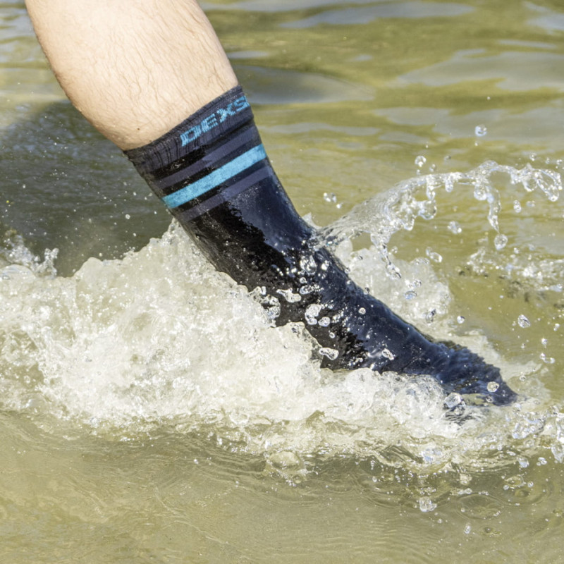 Носки водонепроницаемые Dexshell Ultra Dri Sports, р-р S, с голубой полосой