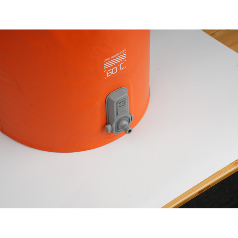 Контейнер для води з насосом та душовою лійкою Flextail Tiny Shower Bucket, 20л, помаранчевий