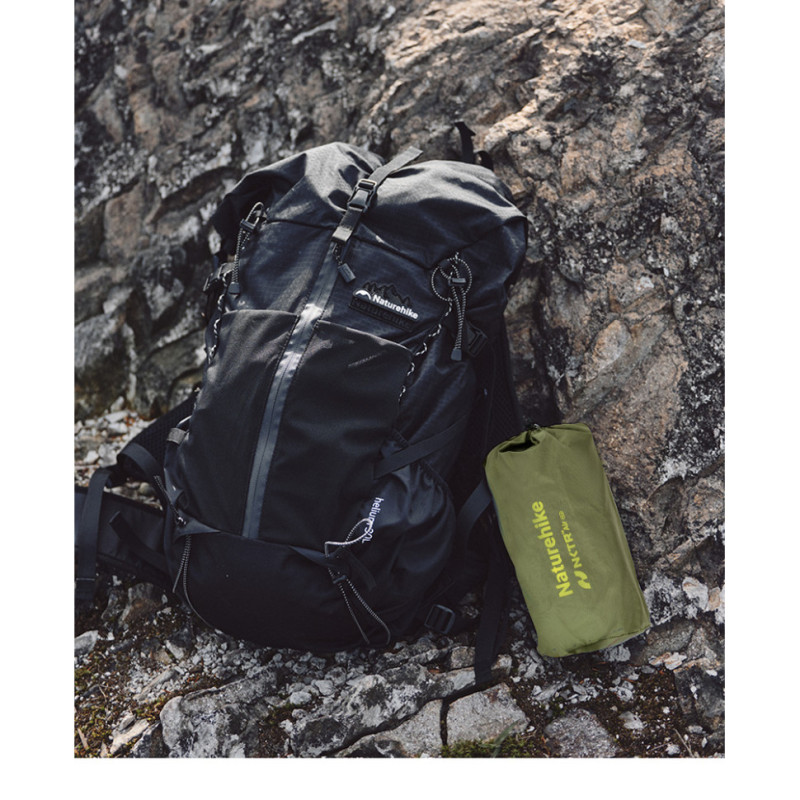 Матрац надувний надлегкий одномісний Naturehike CNK2450WS014, прямокутний зелений