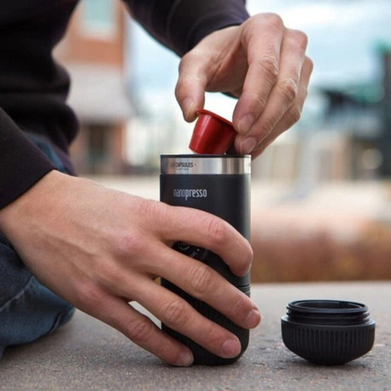 Набір Wacaco Nanopresso: кавоварка, адаптер для капсул та рушники бариста