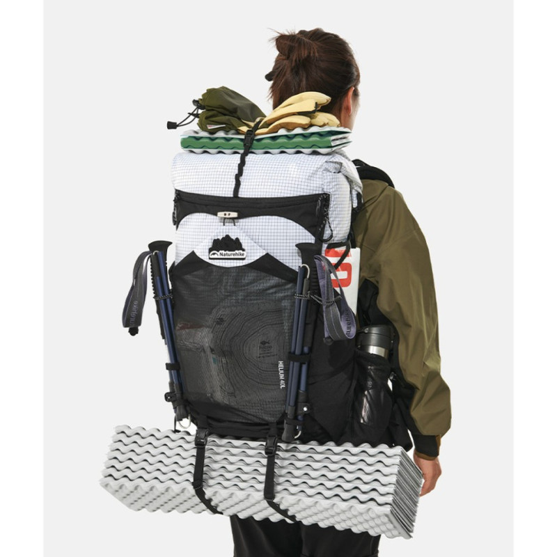 Рюкзак туристичний Naturehike CNK2450XB016, 40 л, білий, M